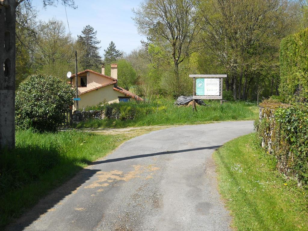 فيلا Paussac-et-Saint-Vivienفي Le Domaine De La Genette المظهر الخارجي الصورة